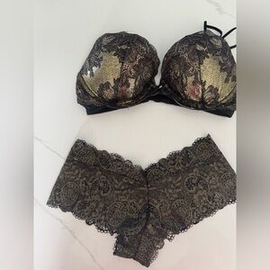 Iridescent to Black a raw and Panties set